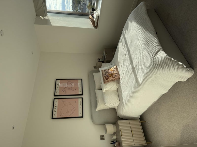 Room Buckhold Road in Greater London