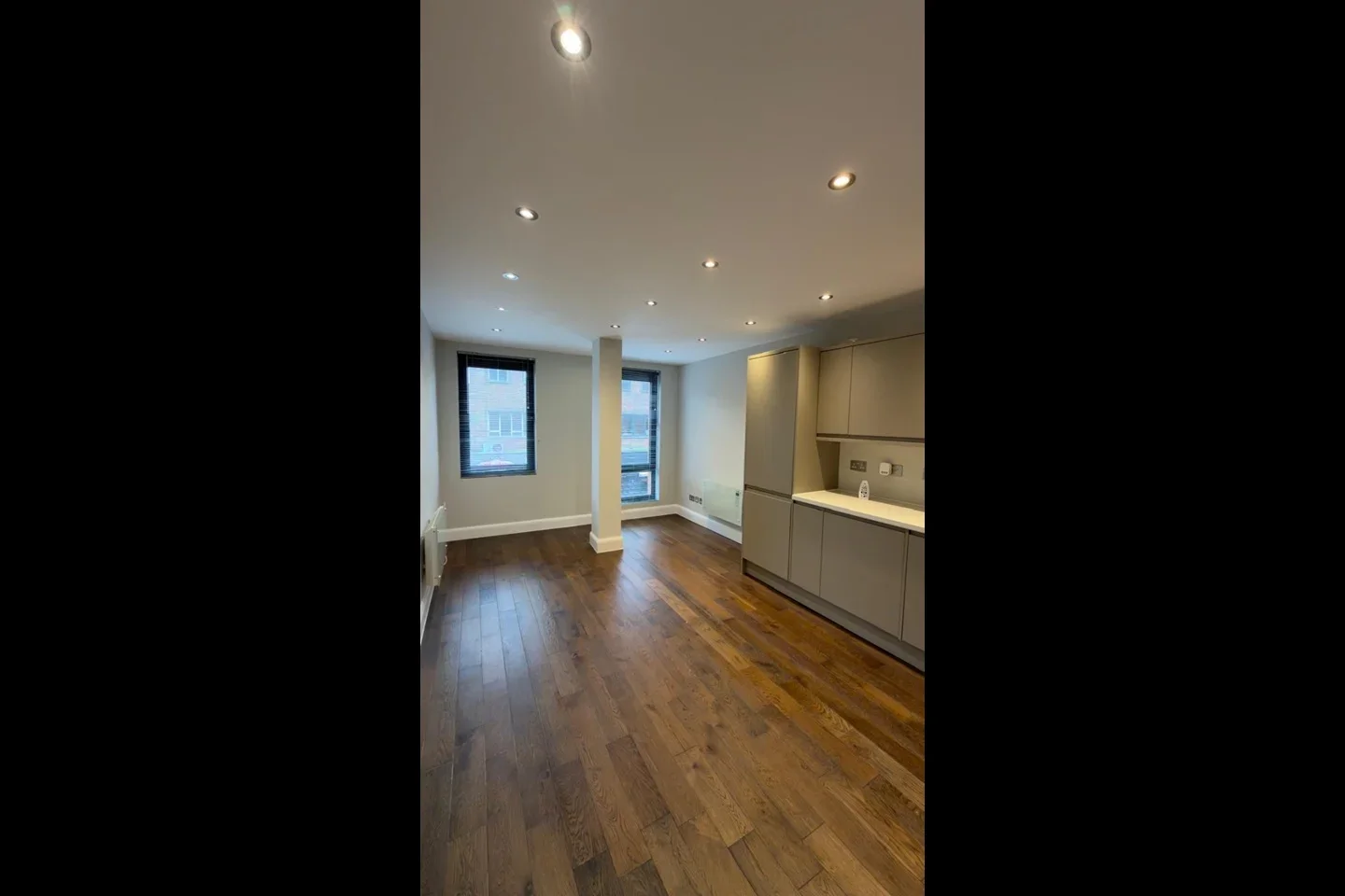 Flat High Street in Brentwood