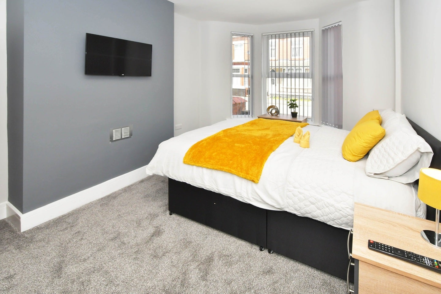 Room Lawton Street in Crewe