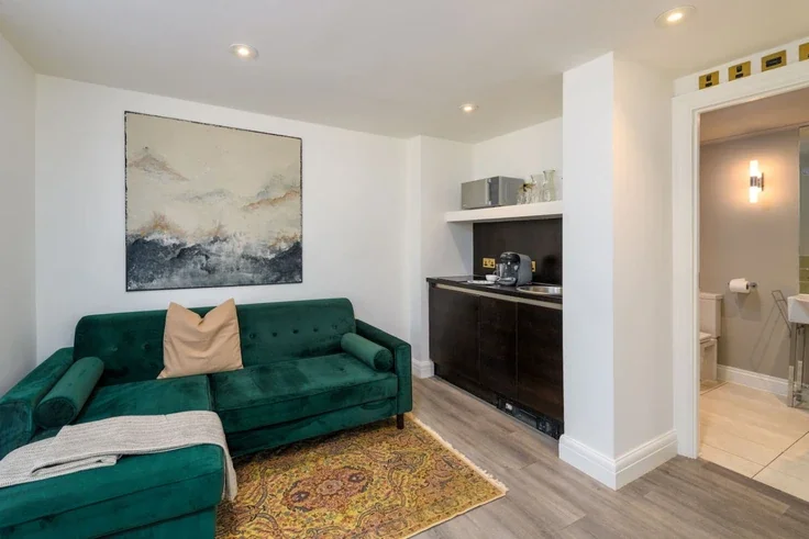Room Marine Parade in Penarth