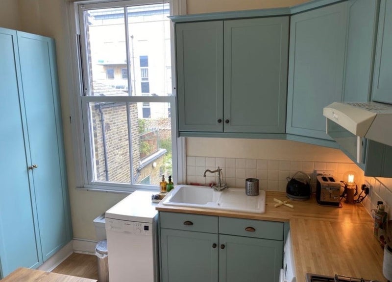 Room Bryantwood Road in Greater London