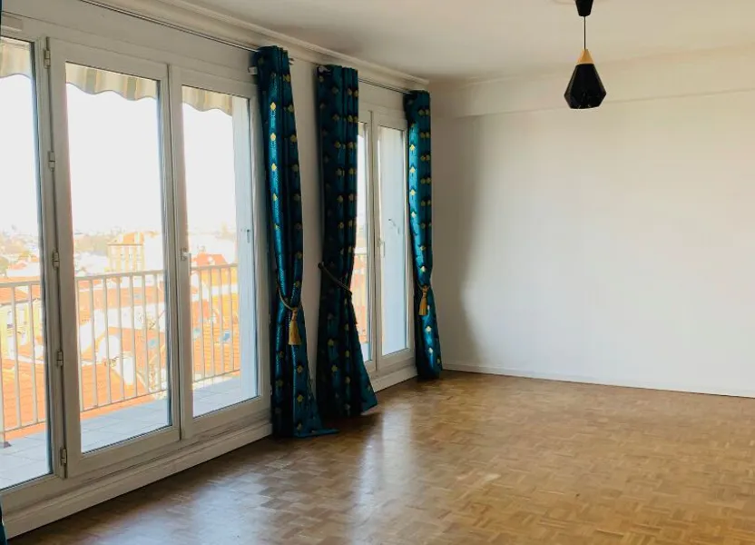 Flat Rue du Four in Bry-sur-Marne