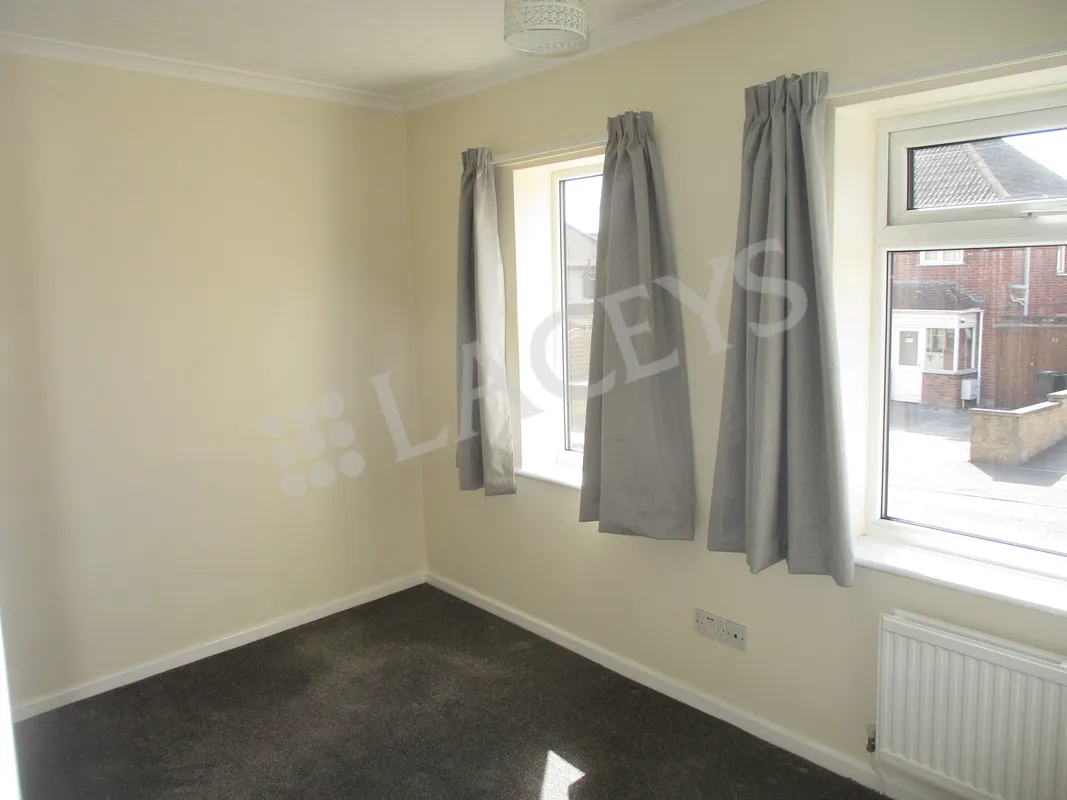 Flat Lyde Road in Yeovil