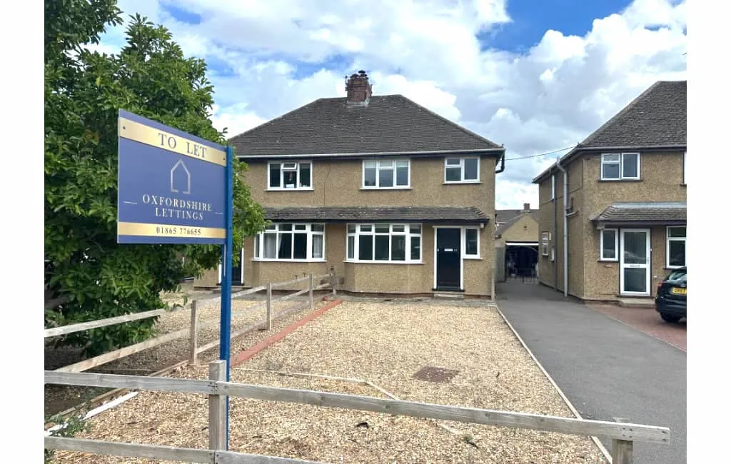 House Yarnton Road in Cherwell District