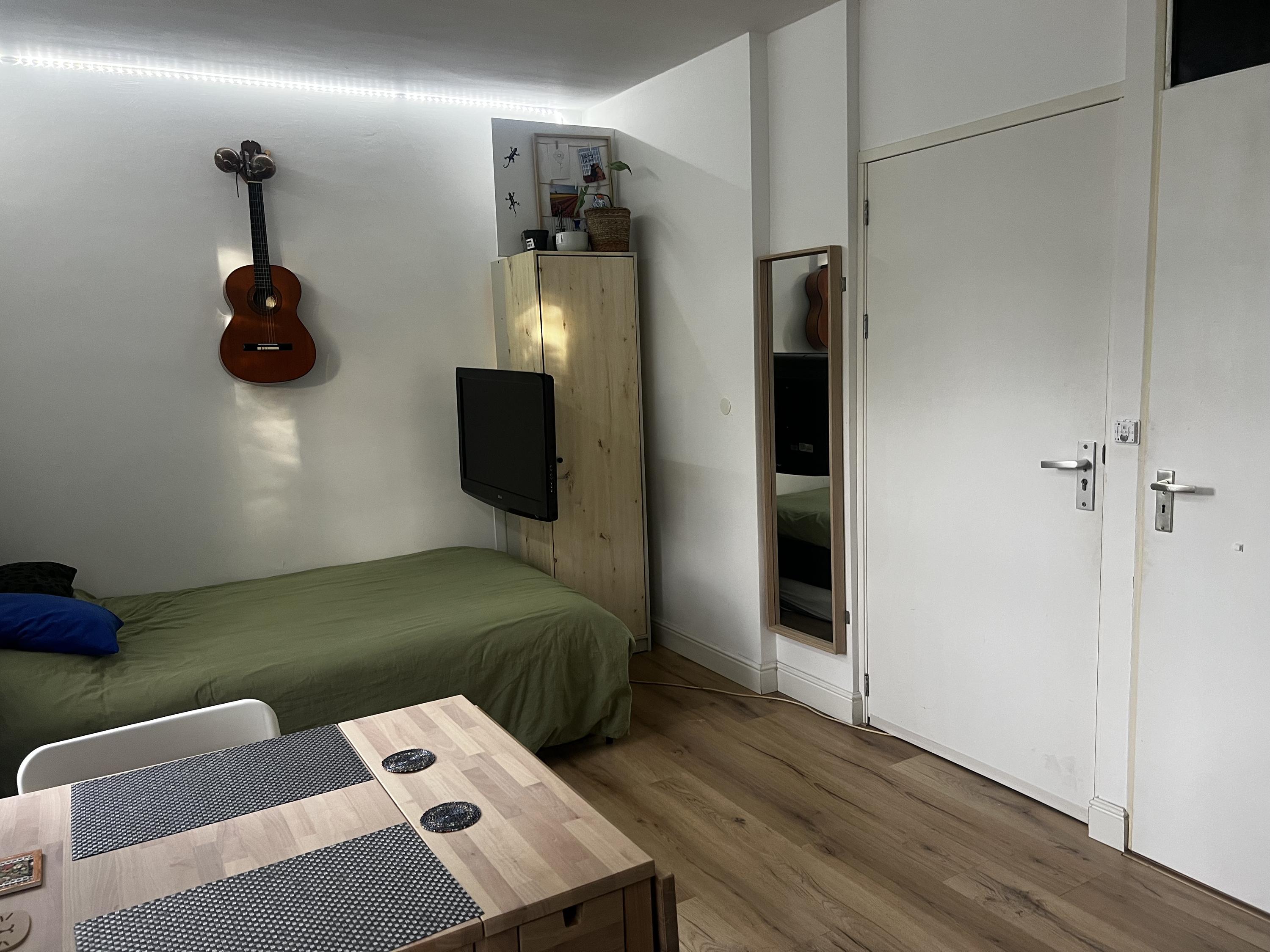 Studio te koop: Dirklangenstraat 98A, Delft