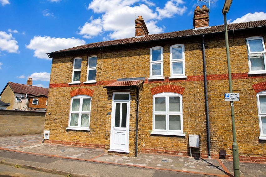 House Railway Terrace in Borough of Runnymede