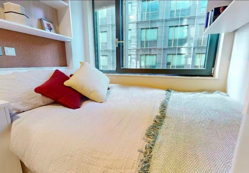Flat Hatfields in Greater London