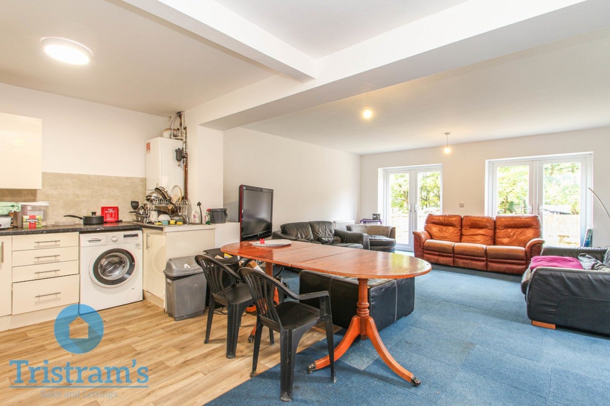 Flat Beeston Road in Nottingham
