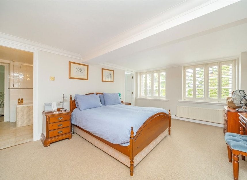 Flat Southey Road in Greater London