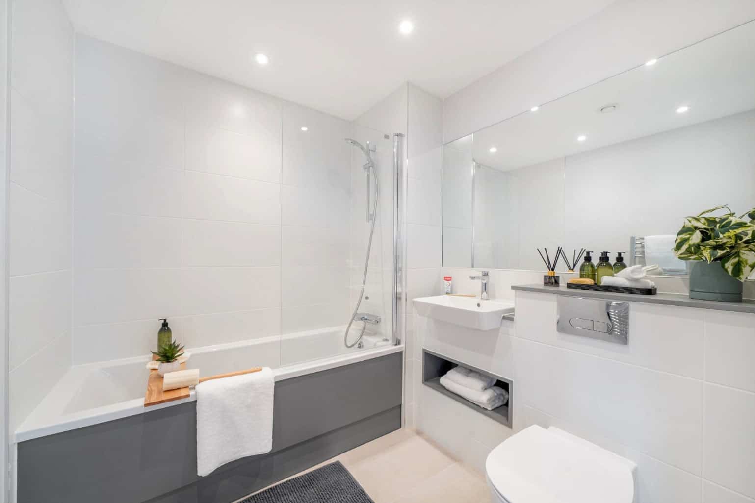 Room Nicholsons Lane in Maidenhead