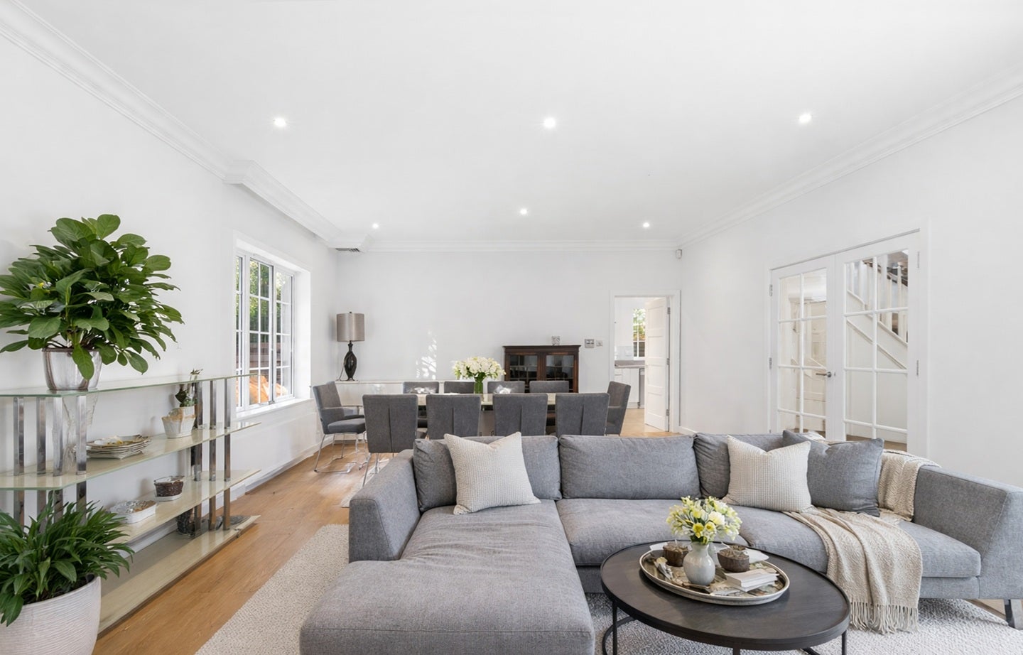 House Gresham Gardens in Greater London
