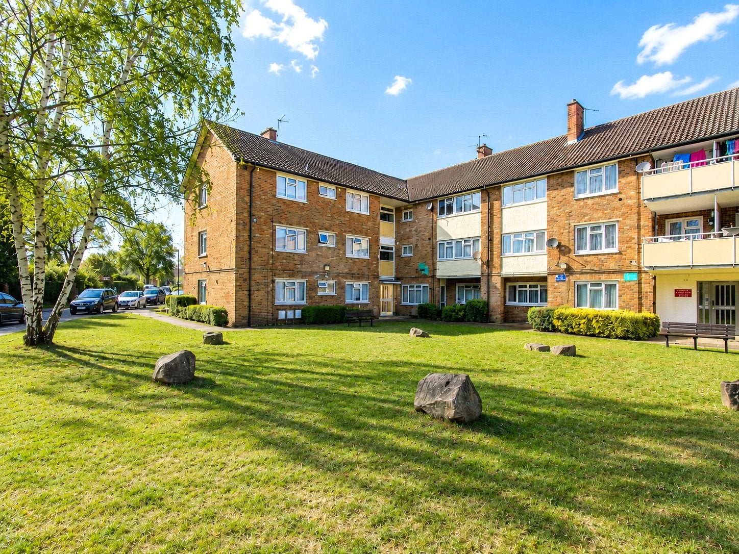 Flat Princess Road in Woking