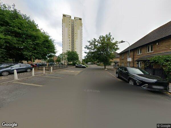 Room Hugh Gaitskell Close in Greater London
