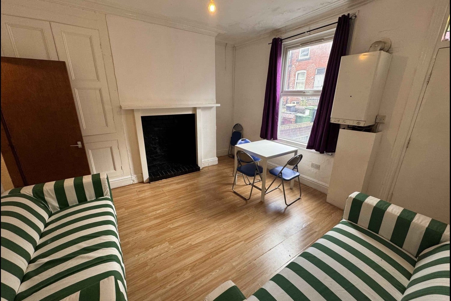 House Hessle View in Leeds