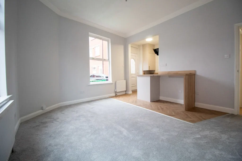 Flat Radford Road in Nottingham