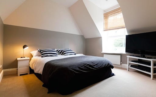 Flat Essex Street in City of Westminster