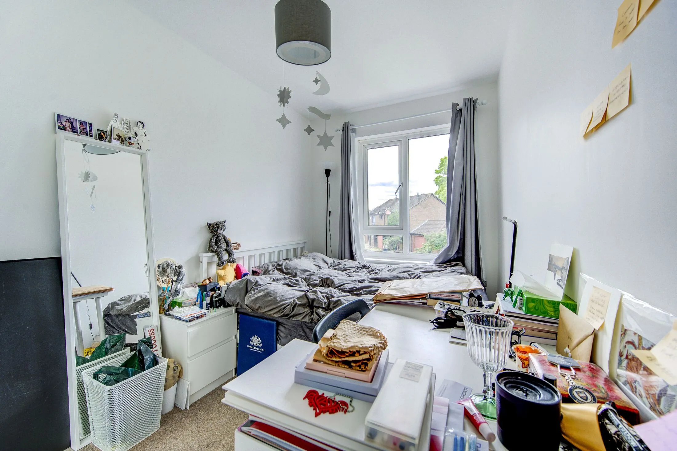 House Crammond Close in Greater London