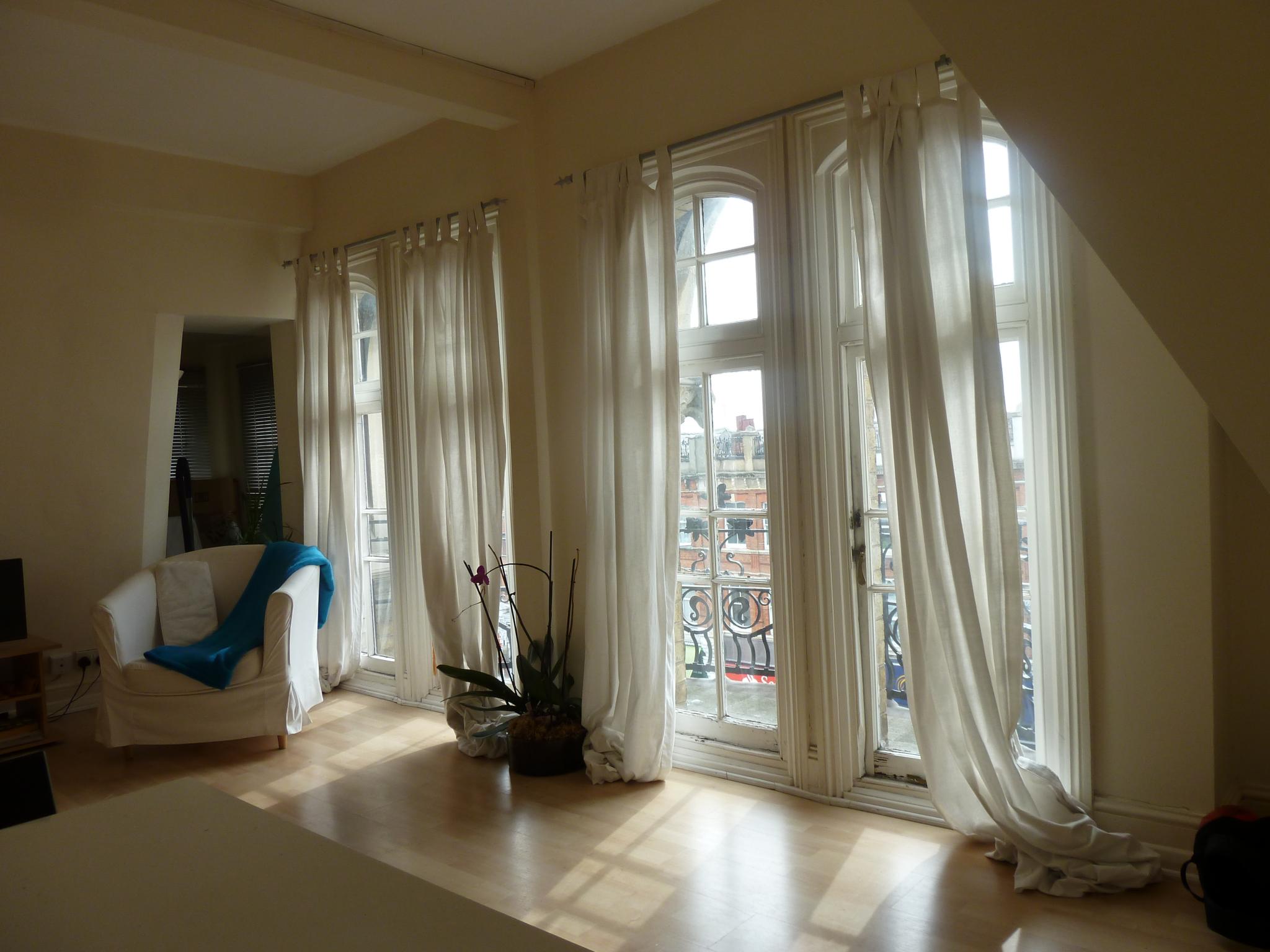 Flat Cricklewood Broadway in Greater London