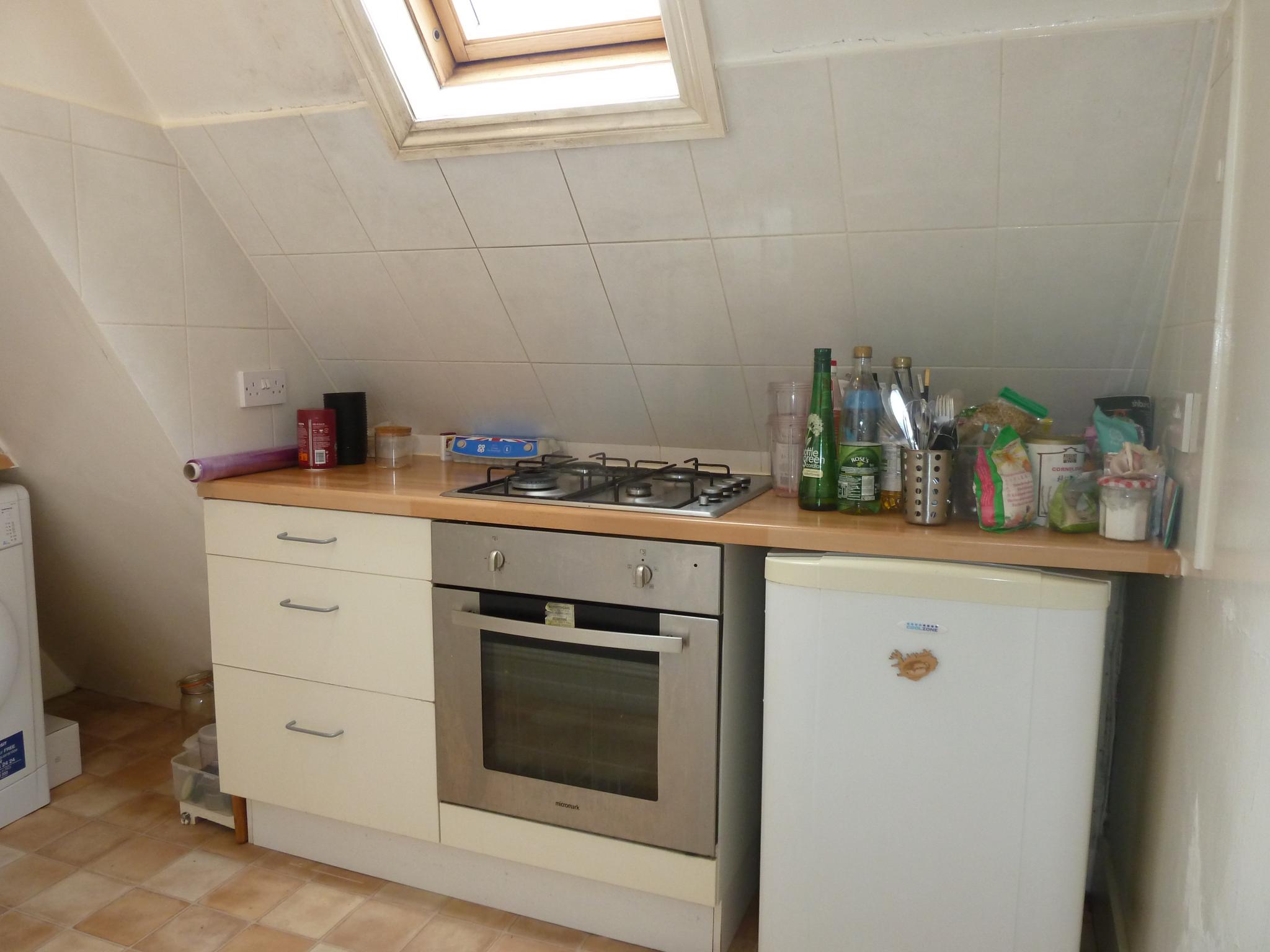 Flat Cricklewood Broadway in Greater London