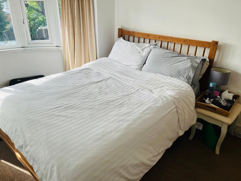 Room Miall Road in Birmingham