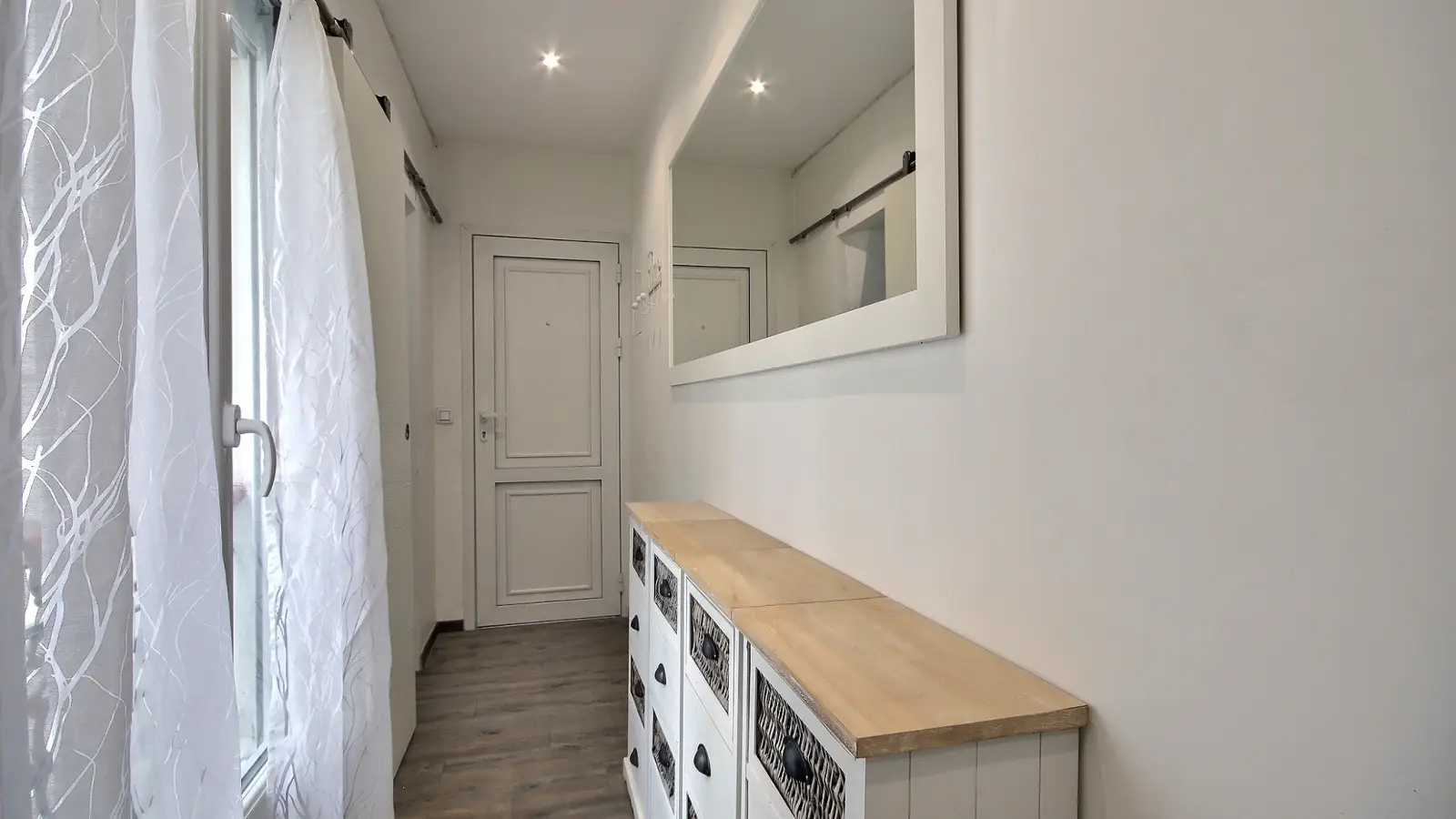 Flat Rue de Longchamp in Neuilly-sur-Seine