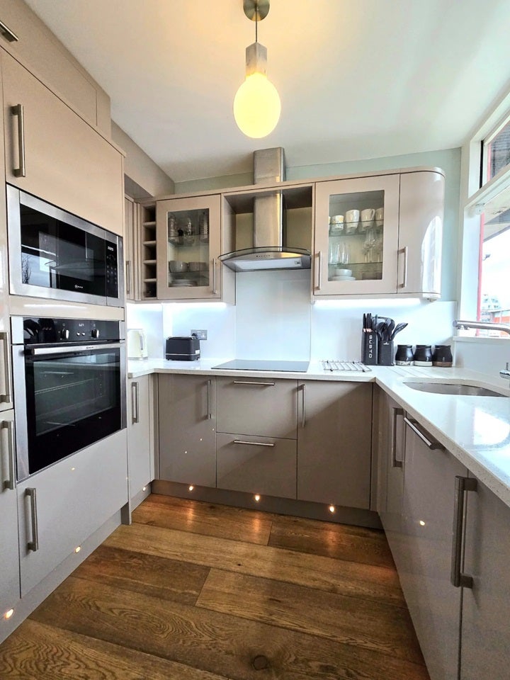 Flat Golden Lane in Greater London