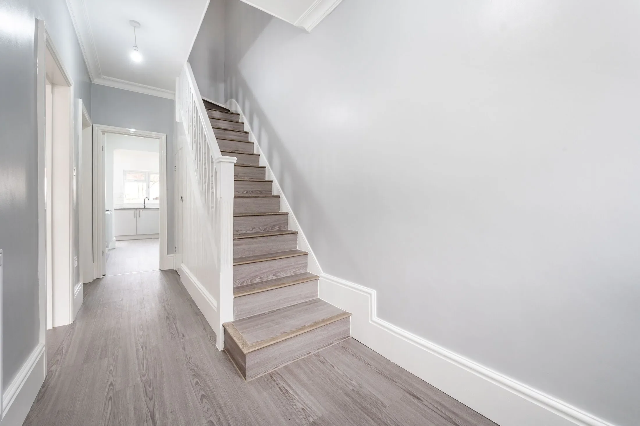 House Dalmeny Avenue in Greater London