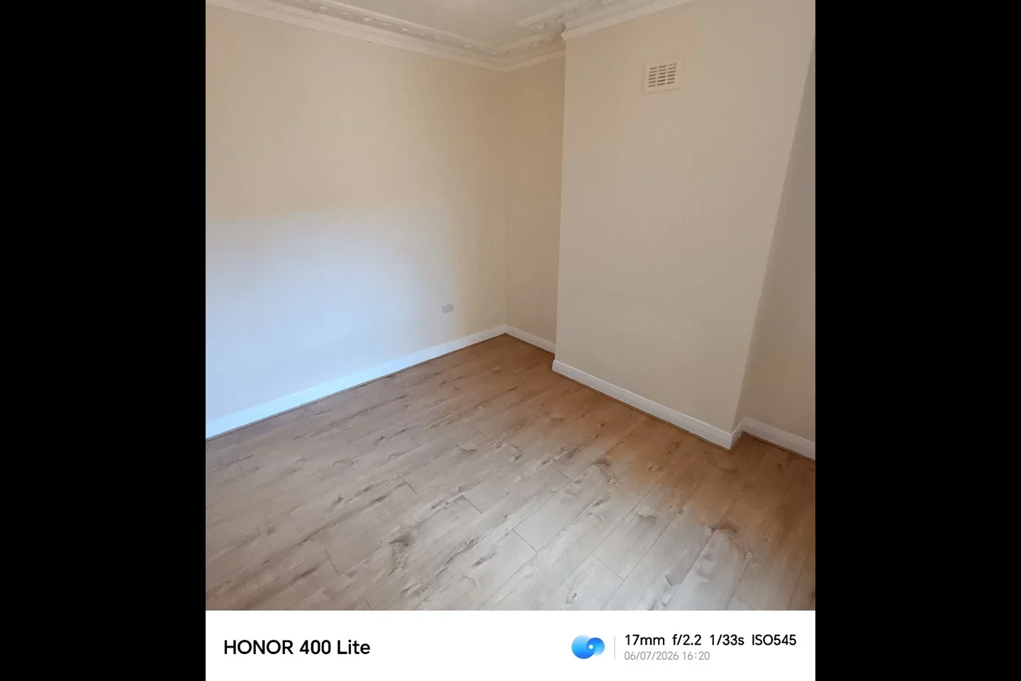 Flat Craster Road in Greater London