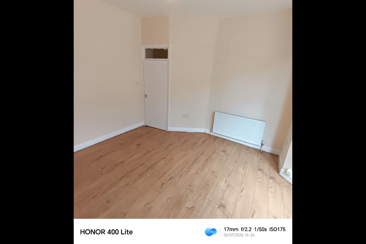 Flat Craster Road in Greater London
