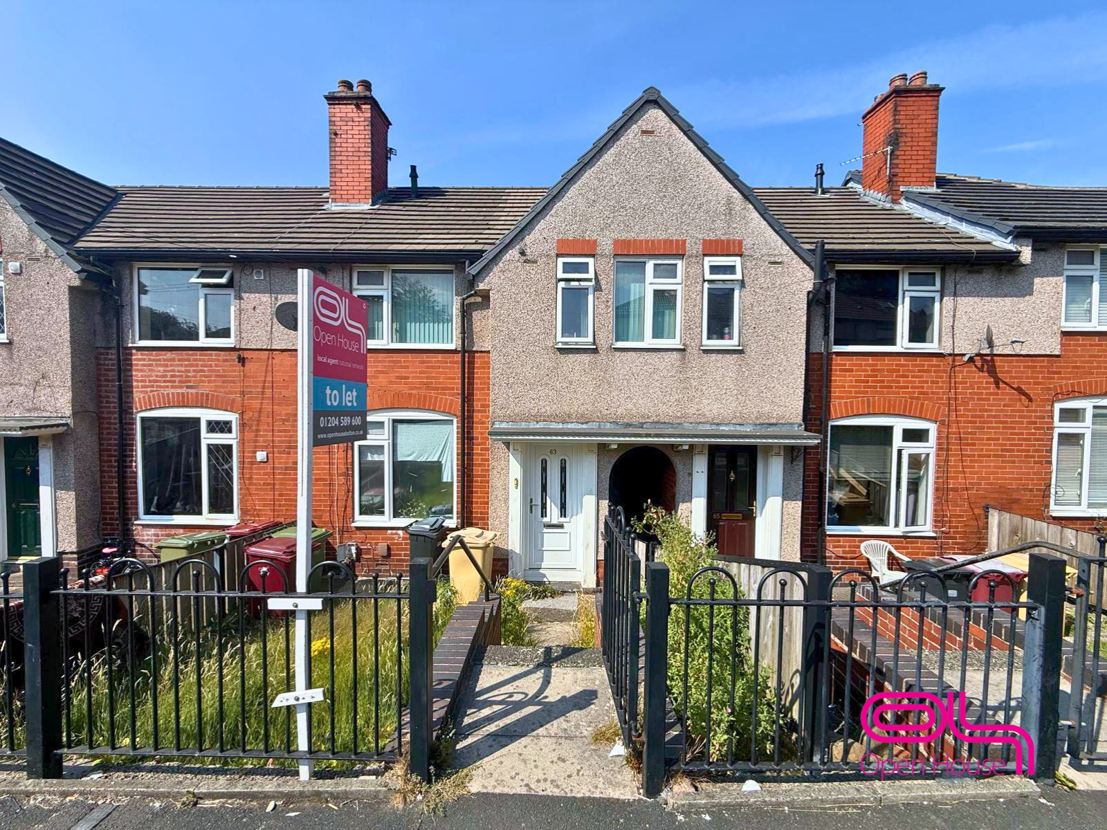 House Hibernia Street in Bolton