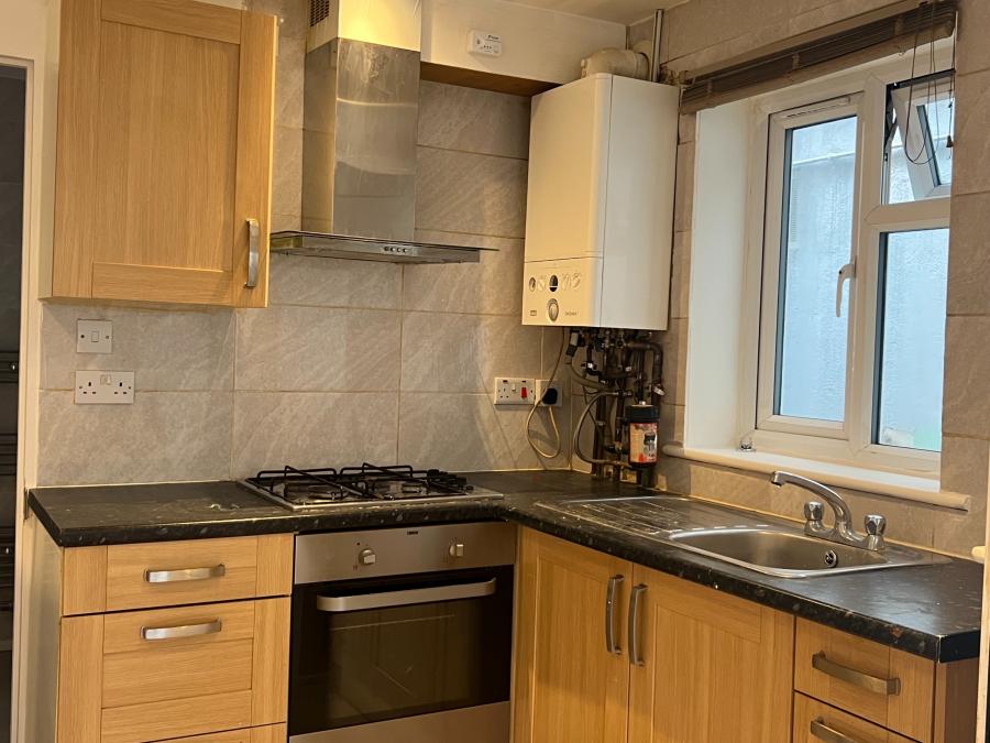 Flat St Albans Road in Watford