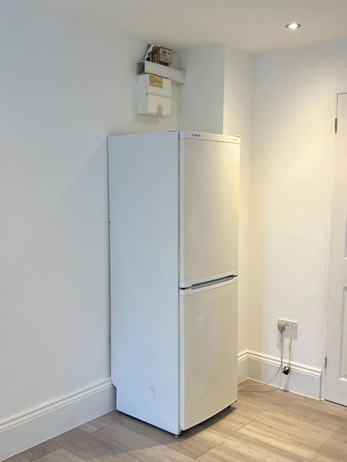 Flat St Albans Road in Watford