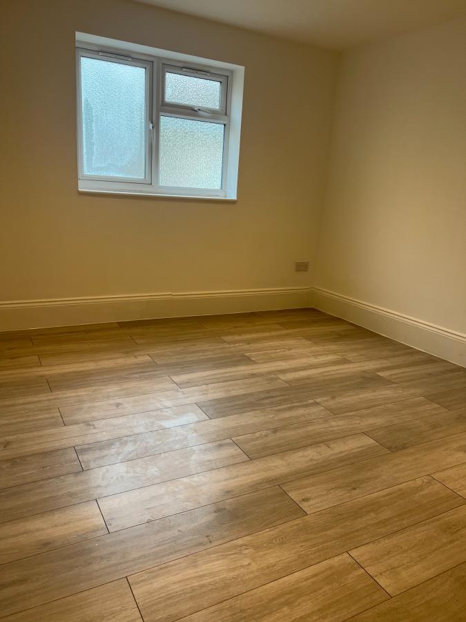 Flat St Albans Road in Watford