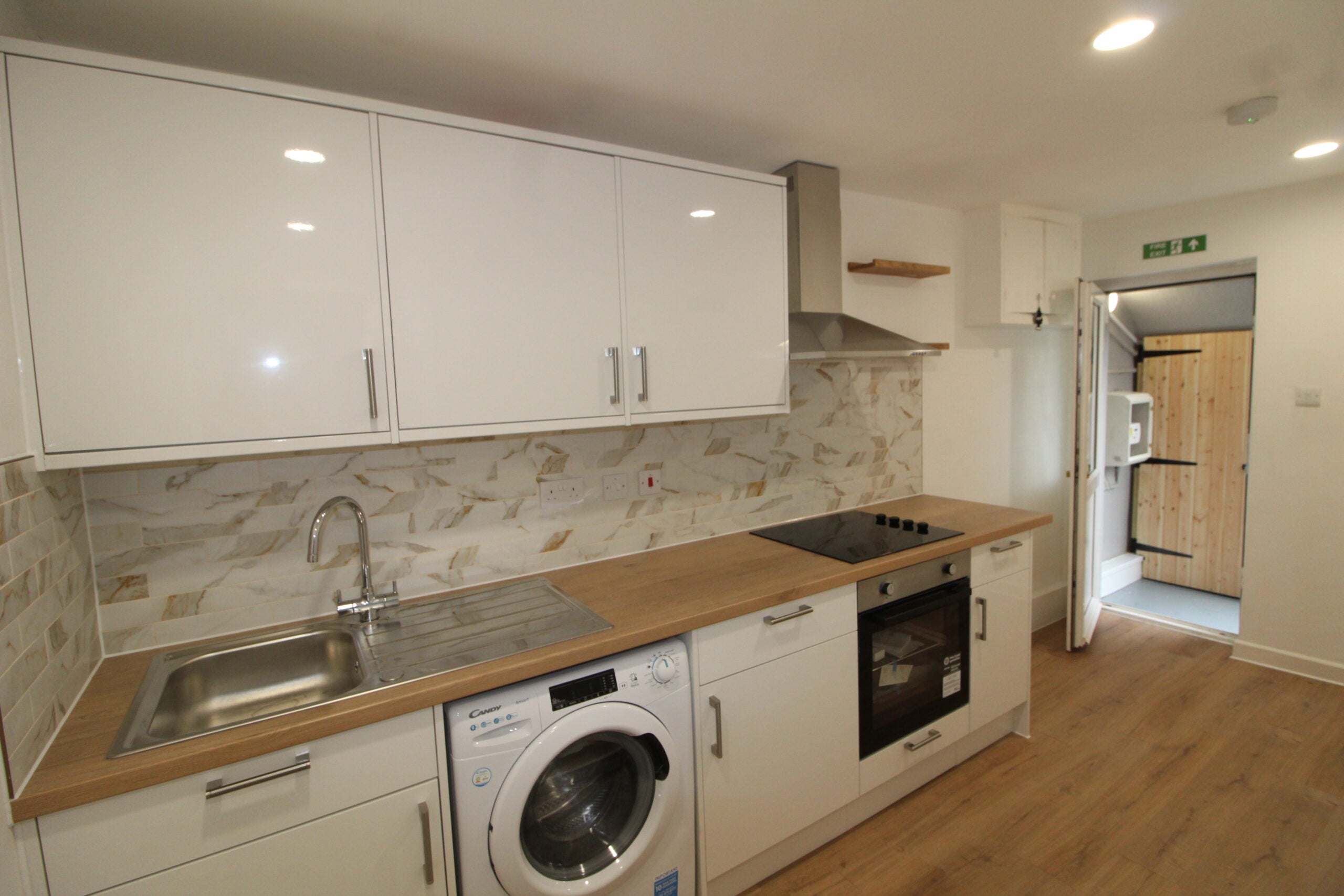Flat Woodrow in Greater London