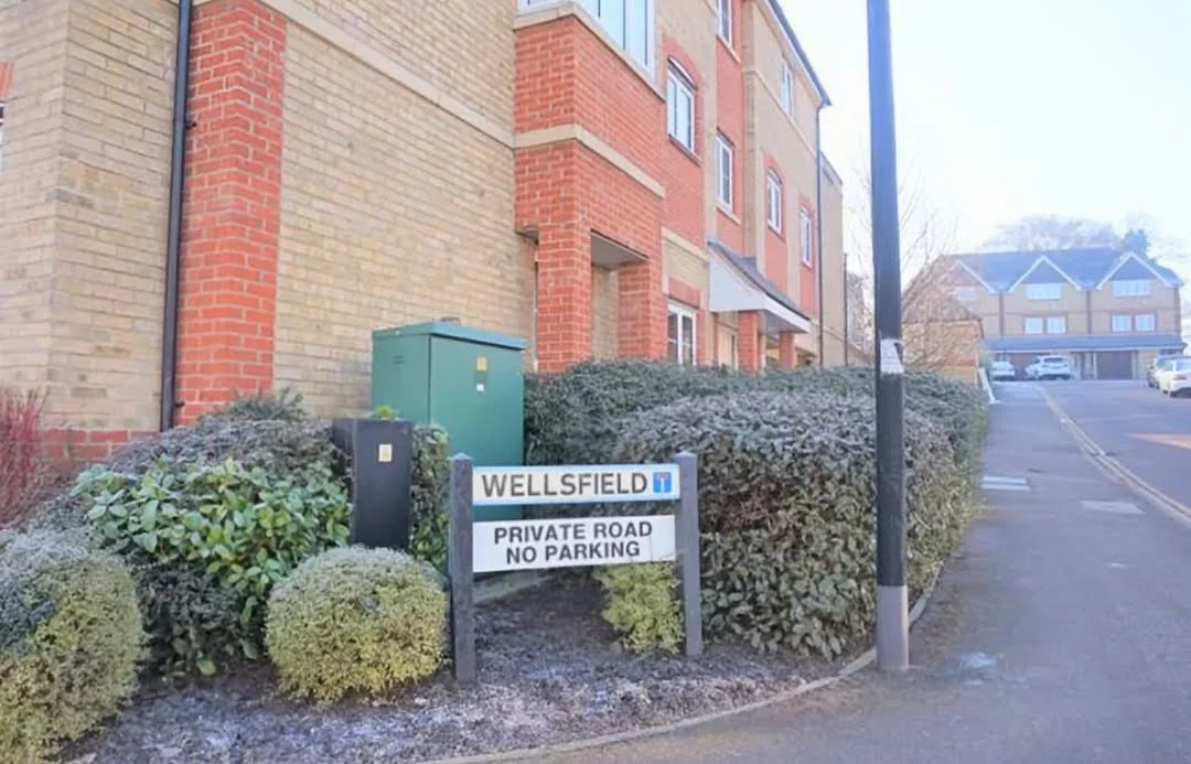 Flat Three Valleys Way in Hertsmere
