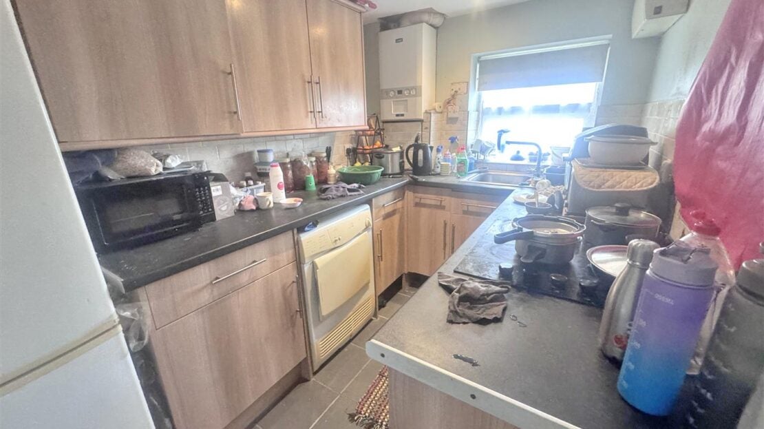 Flat Inskip Crescent in Stevenage