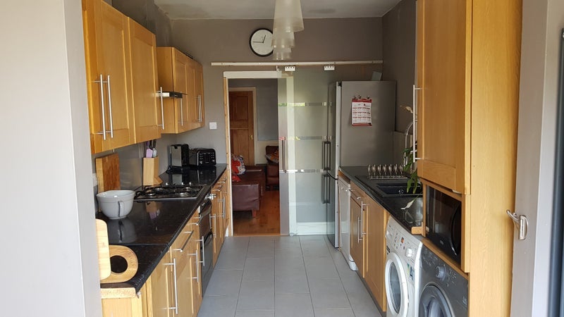 Room Henry Street in Ashfield