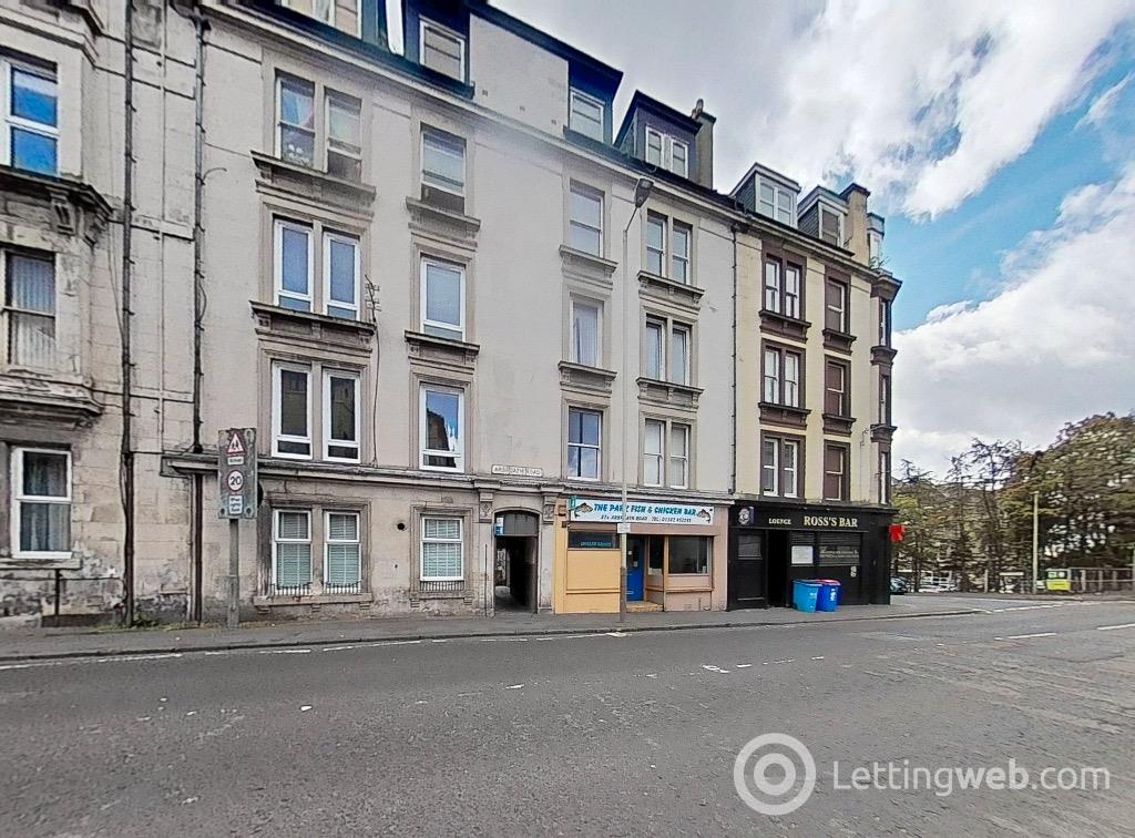 Flat Arbroath Road in Dundee