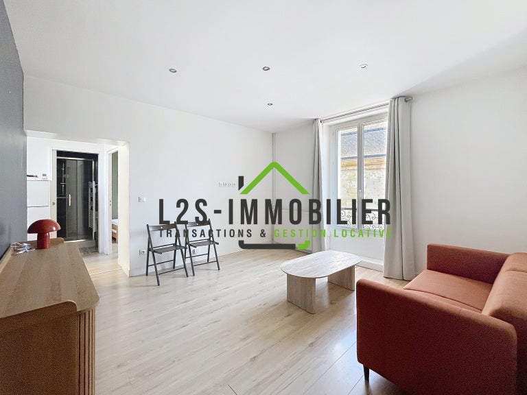 Flat Rue Guichard in Parmain