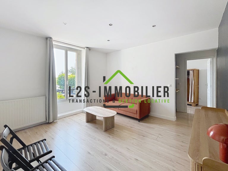 Flat Rue Guichard in Parmain