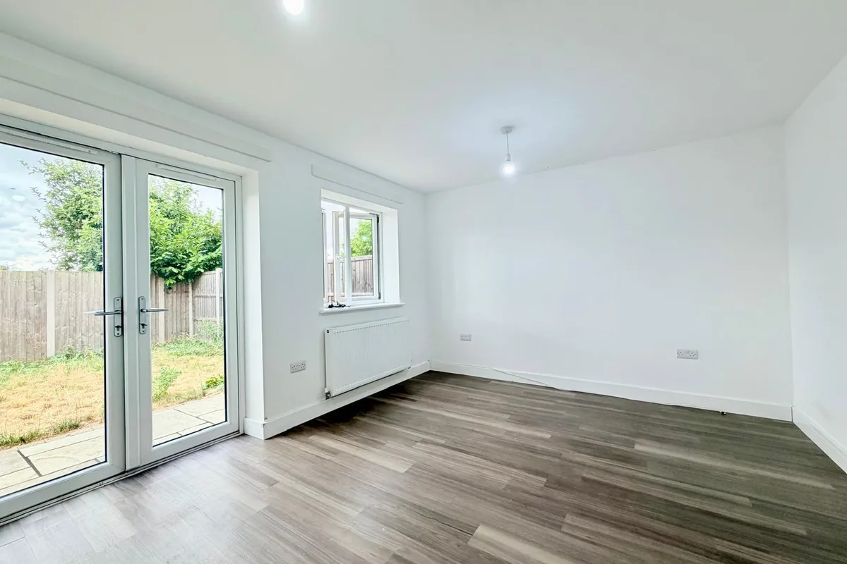 House Simpson Avenue in Higham Ferrers