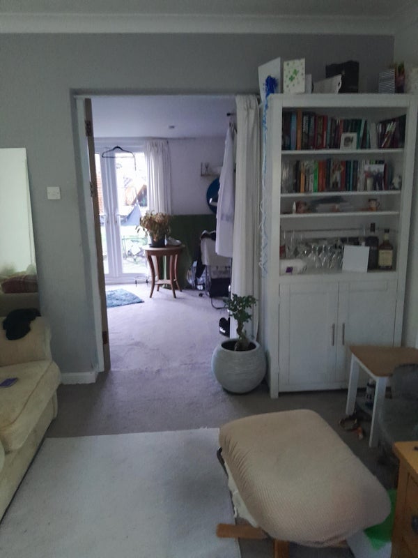 Room Kashmir Road in Greater London