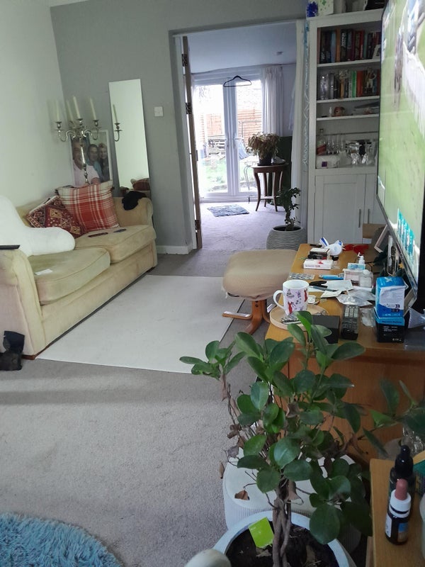 Room Kashmir Road in Greater London