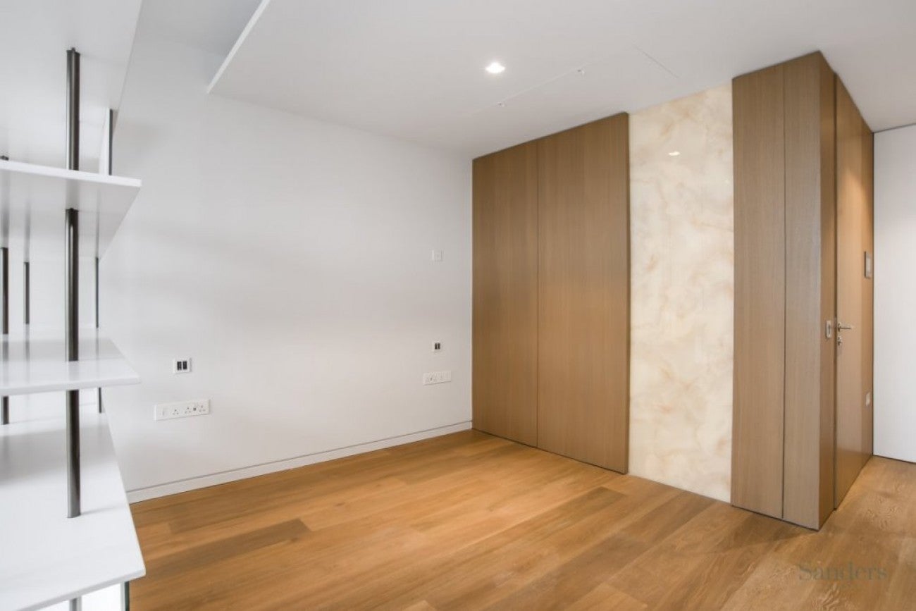 Flat Concert Hall Approach in Greater London