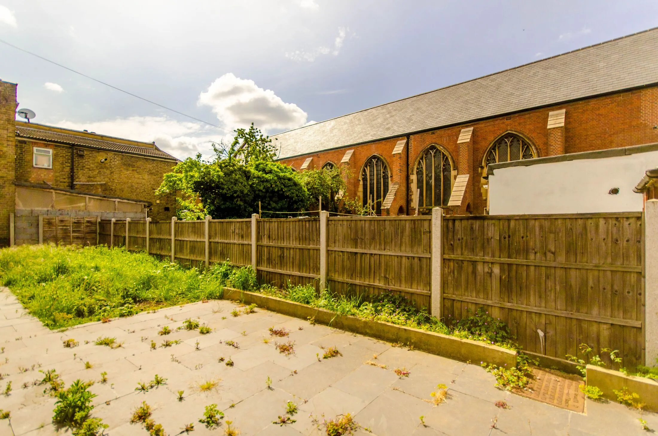 House Browning Road in Greater London