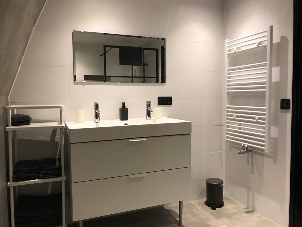 Woning te huur: Van den Berghlaan, Hoofddorp