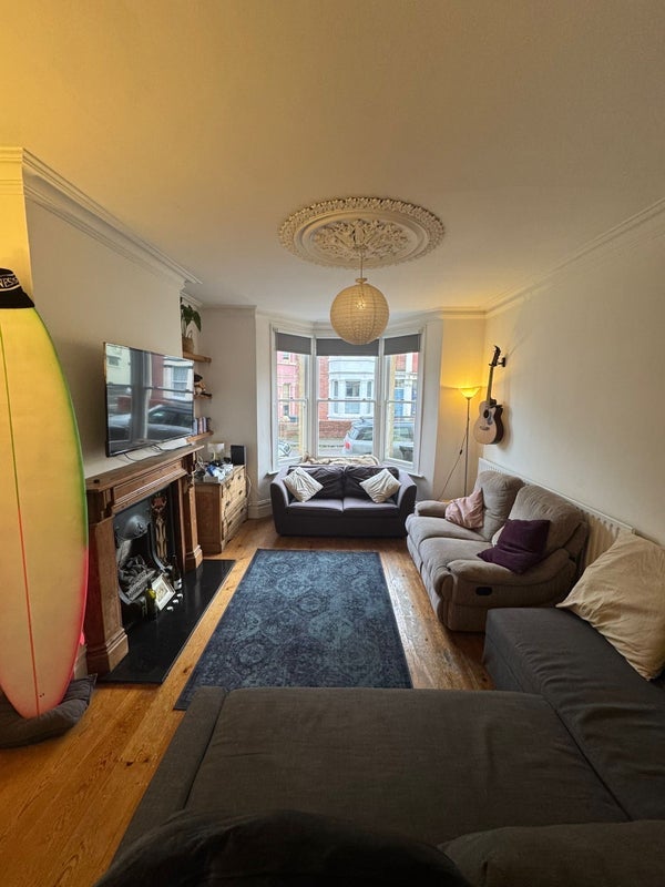 Room Kingston Road in Bristol