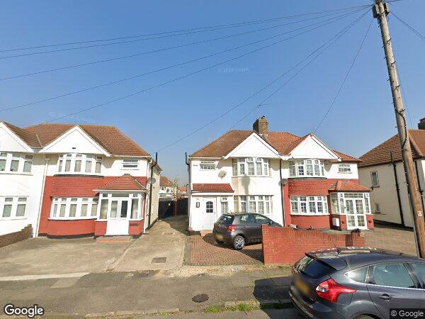 Room Munster Avenue in Greater London