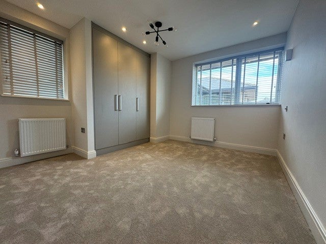 Flat Brewer Street in Maidstone