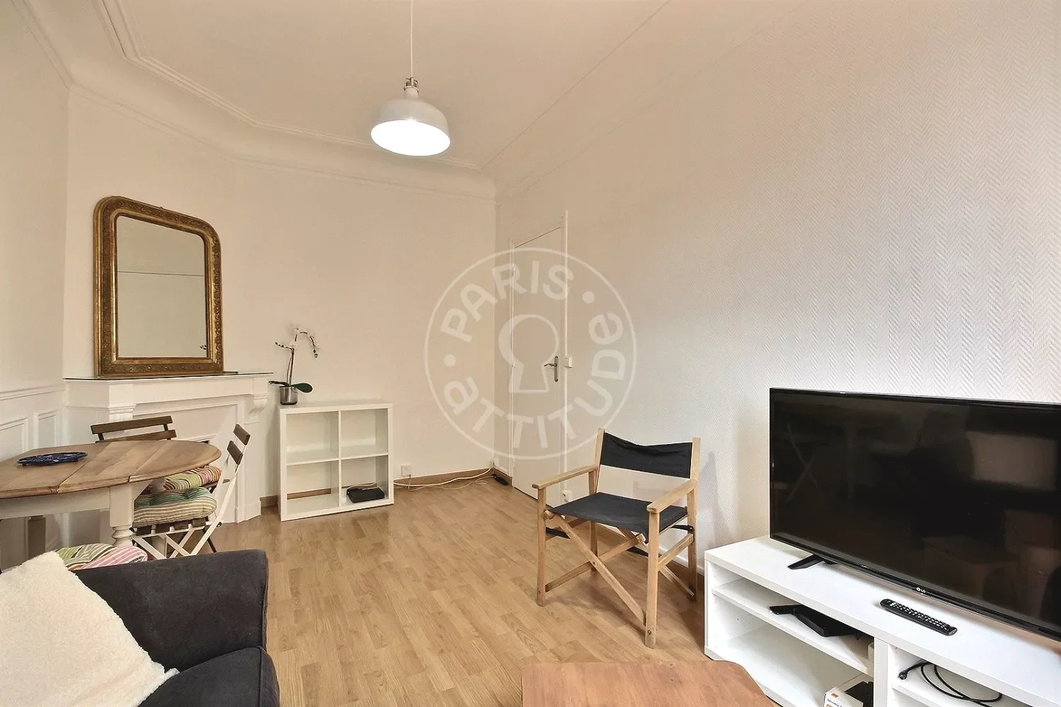 Flat Rue Falguière in Paris